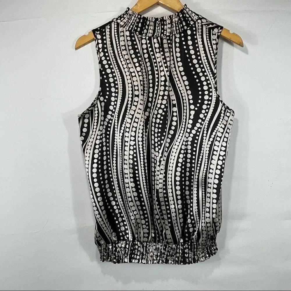 Sere Nade New York Ruffled Neck Line Tank Top - Picture 7 of 10